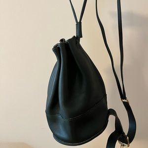 Vintage 90’s Coach bucket purse